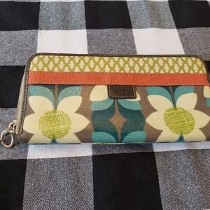 Fossil wallet
